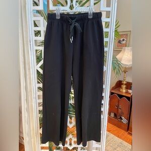Black Wide Leg sweatPants with pockets